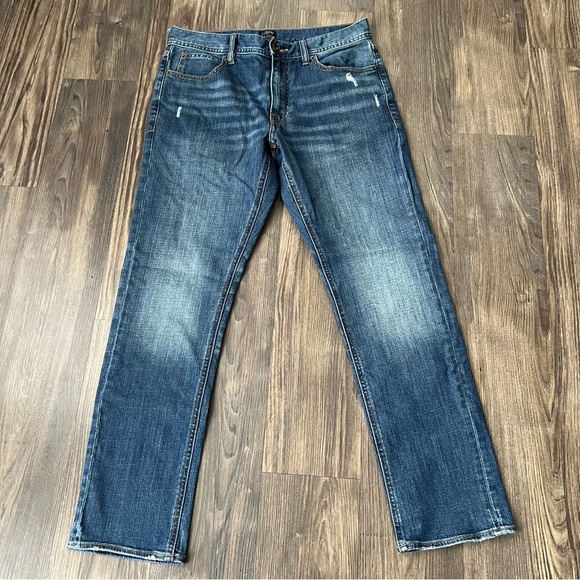 J. Crew The Sutton Medium Wash Straight Leg Jeans - Picture 2 of 14